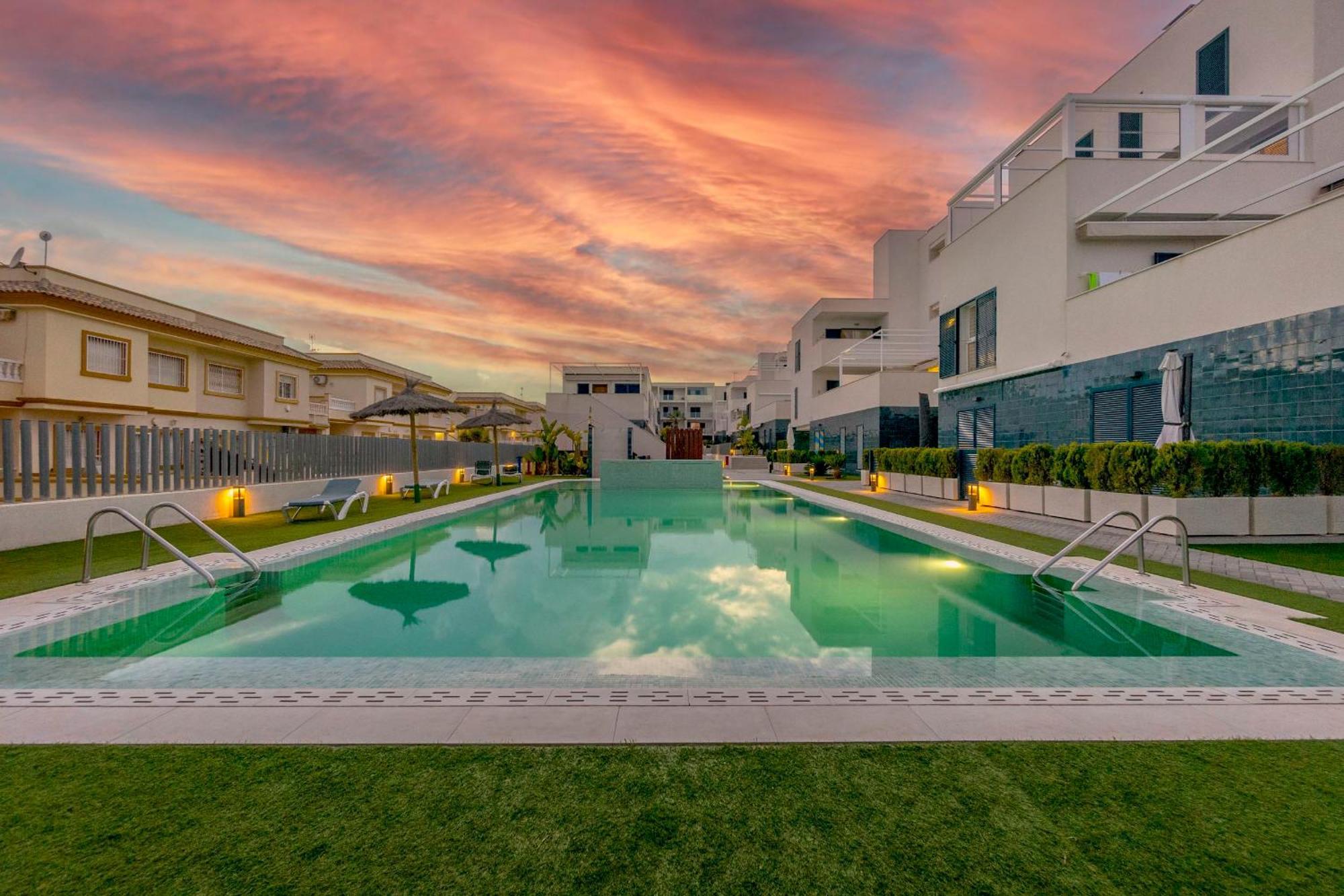 Turquesa Del Mar - Sun & Beach & Golf & Bike - Large Terrace Ground-Floor Spanish Apartment Dehesa de Campoamor  Εξωτερικό φωτογραφία